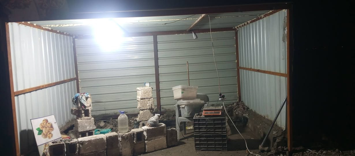 غرفه جينكو 4*3مستخدم 5اشهر ***********
