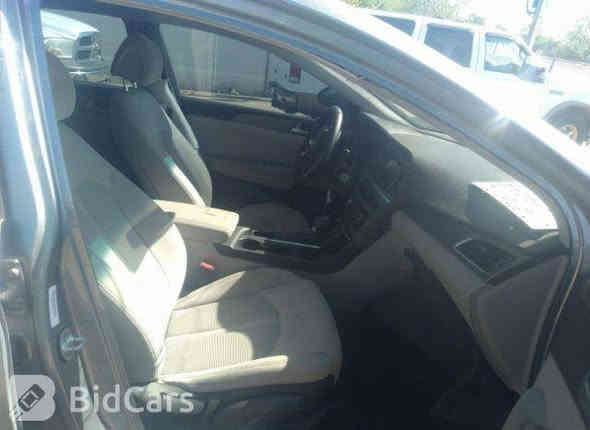 السلام عليكم سوناتة موديل 2016وارد امريكي صور الحادث مرفوقة موصفات السيارة حجم المحرك 2000 ماشية 100 تحكم ستيرن جهتين كامرة السيارة جاهزة اي نقص مابيهة رقم السيارة بغداد اب اسمي تحويل ثاني يوم السعر117 وبيهة مجال عنوان بغداد البلديات الخاص مغلق اي استفسار عل رقم يكون 
***********
