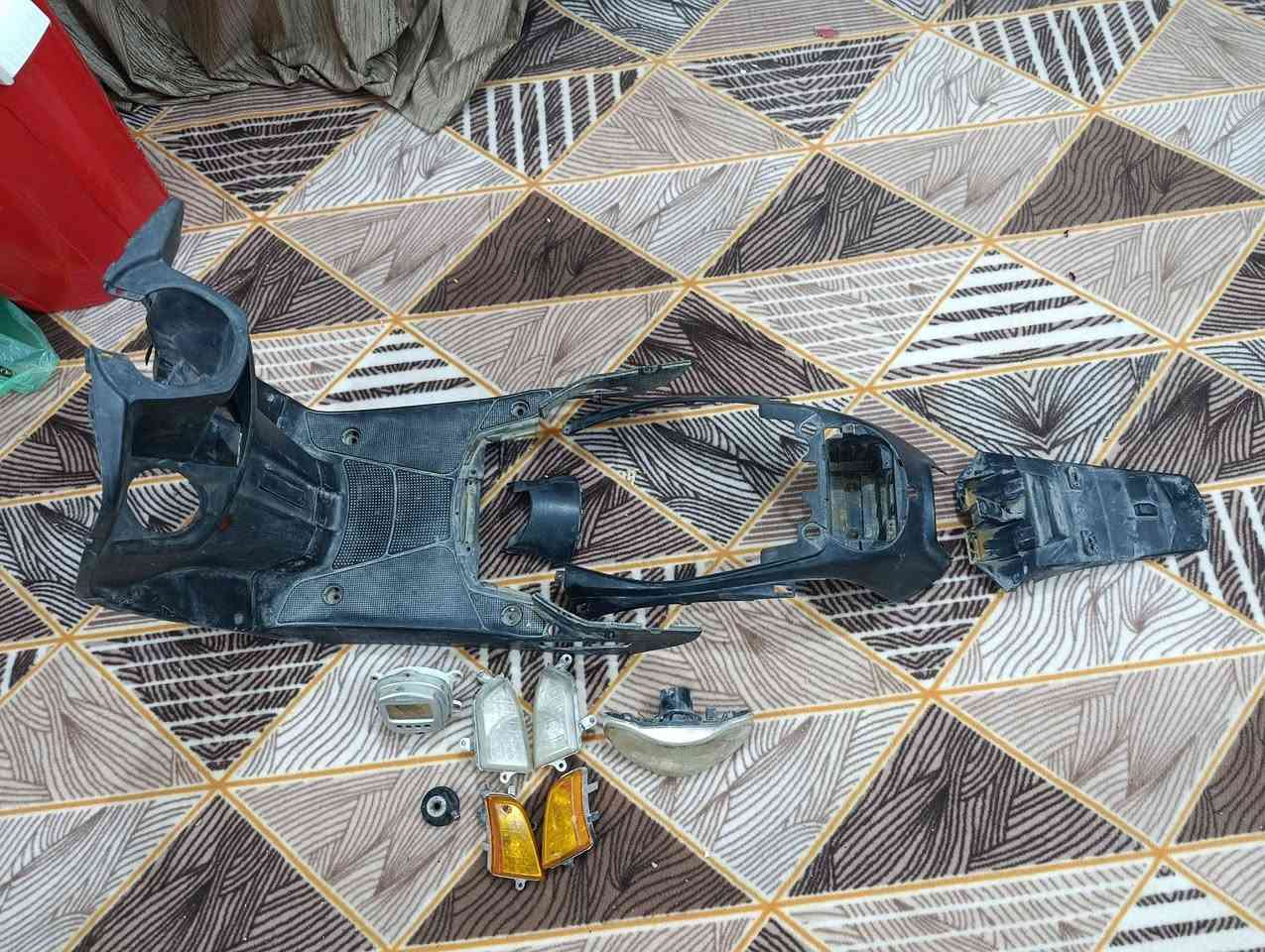 اسلام عليكم 🙋🏻
غراض بوليس دواخل وشاير ودشلي 
وكاسحه عدله منغولي دبل خلفي كابريته بلاديه للبيع شغاله
وكابريته تايون للبيع ماصده منغولي هم للبيع قايش تينبي ويدات بوليس للبيع ودشبول بوليس اكتروني  وهندر ودبل خلفي شراي خاص او تصال على الرقم ***********☎️❄️
