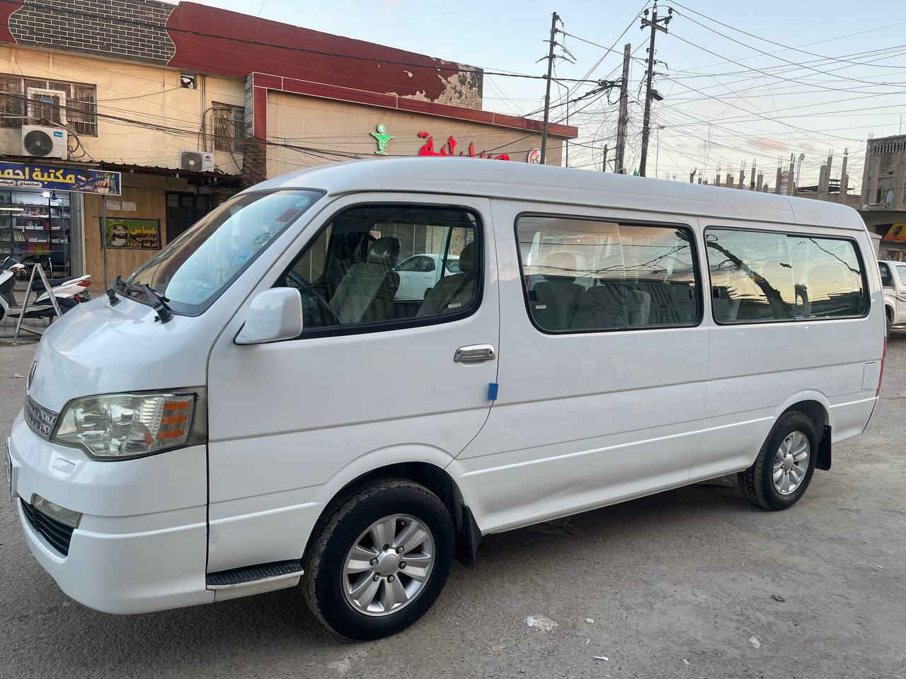 السلام عليكم جنبي2014مكفوله من ضربه وصبغ بيها برد فقط مكينه وكير واكسل خير من الله تخم تاير سنويه ل27سياره جديده تحويل ثاني يوم بسمنا مصفره سياره محور تبريدها مونيكه بس بيه ليك وعايفينا مكاني بغداد  ***********
