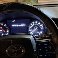 تویوتا افلون 2022 v6  وارد امریکی 20الف ماشیە نضیف جدان سنویه غایه 203...