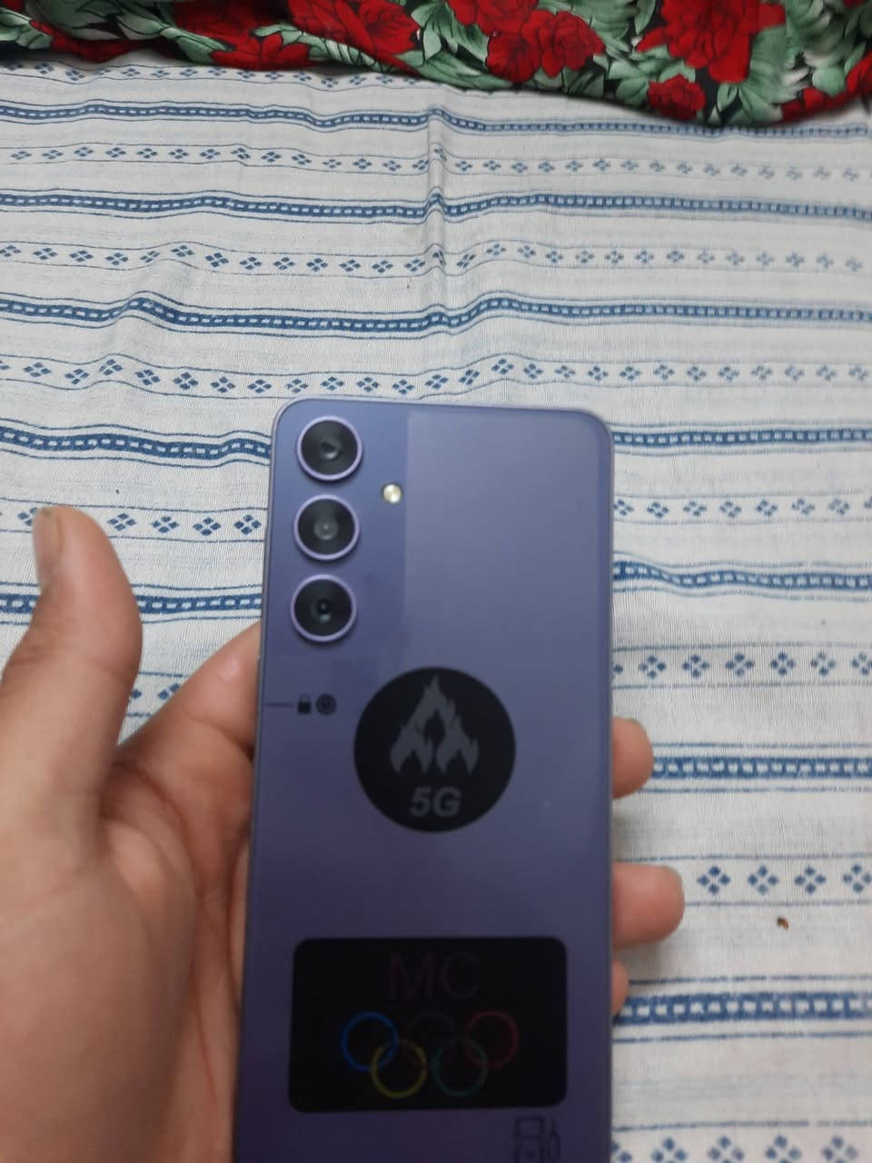 السلام عليكم جهاز سامسونك ذاكرة 64 جهاز كلش نطيف مصالي اسبوع من فتحتة من باكيت جهاز خير من اللة شحنة فول صوتة عالي مكاني بغداد شعب سعر 125وبي مجال مستعجل عل بيع وشعندك ومراس كلي رقم ***********بس رصيد
