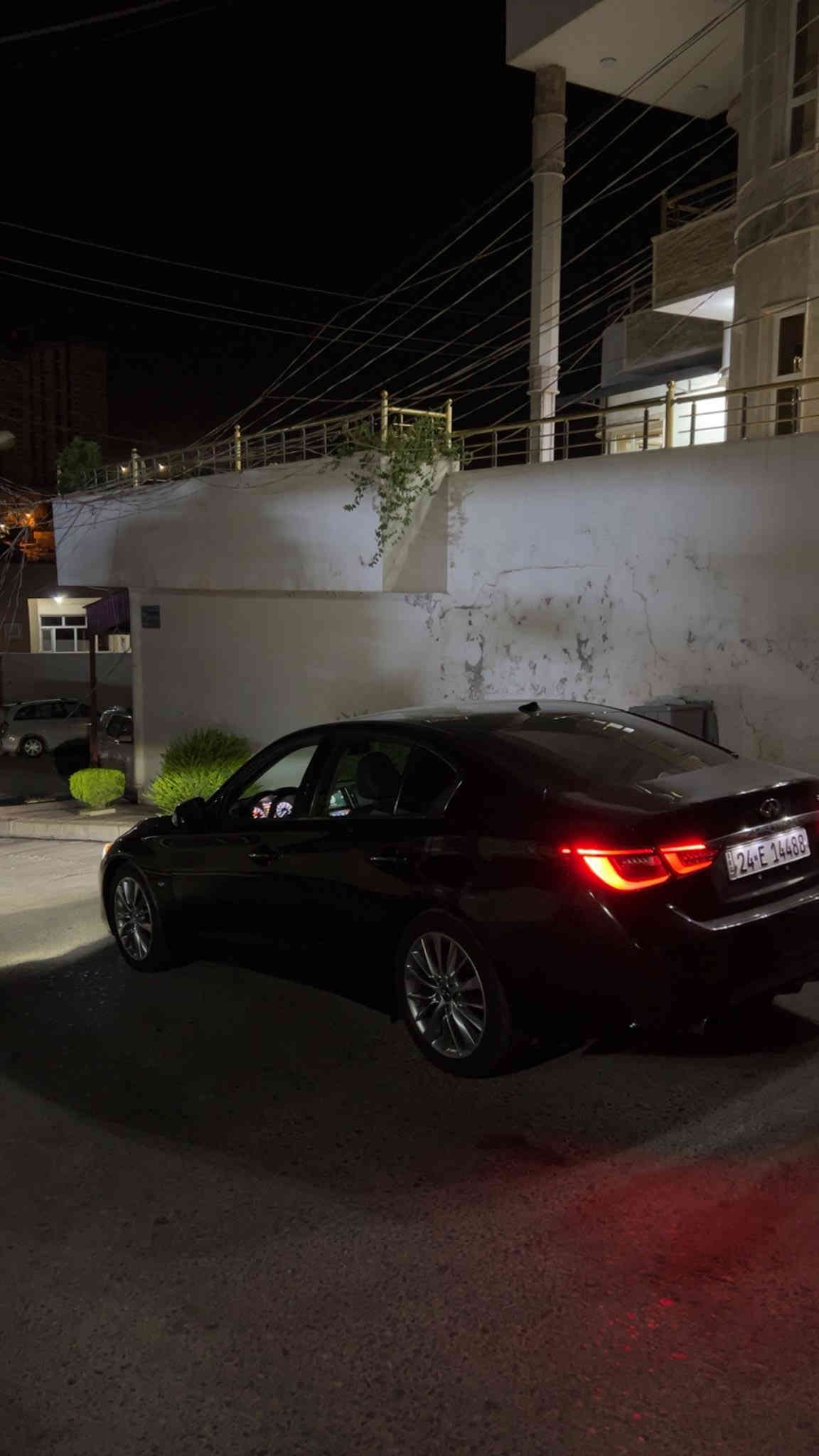 انفنتي q50 موديل 2018 كلين تايتل ماشي ٩٩ الف كير محرك بشرت سياره حيل نضيف ٦ سلندر توين تيربو سياره دهوك /// 
سعر 17,000$

رقم ***********
