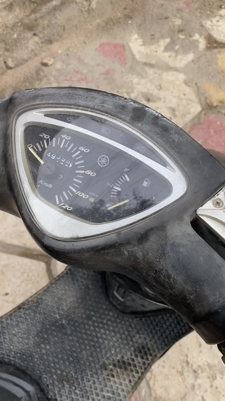 ماكس عدله شرط شلعه ومعدل دراجه سعر ٤٥٠ وبيه مجال ناصريه مركز شارع الملعب تضحيه دراجه كله اصلي وبلادي ***********
