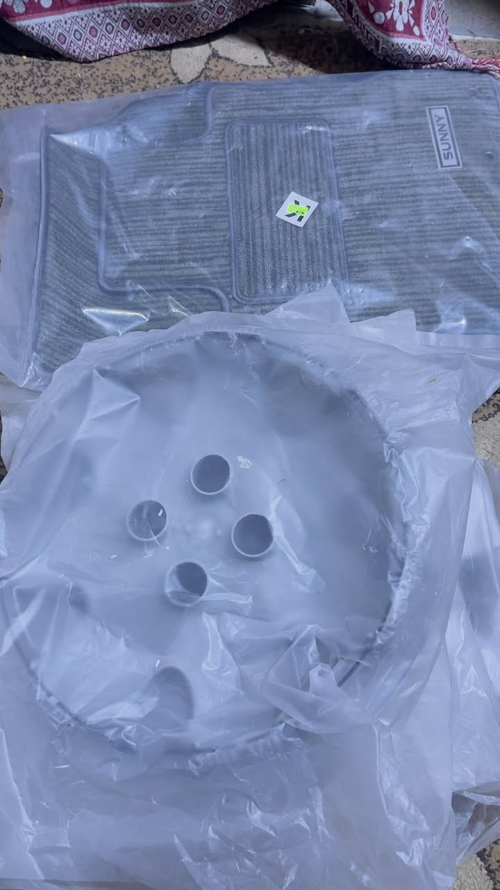 سلام عليكم نيسان سني هندي لبليته زركه مديل2024مكفوله مكان بصره لقبله سعر 126وبيه مجال ***********
