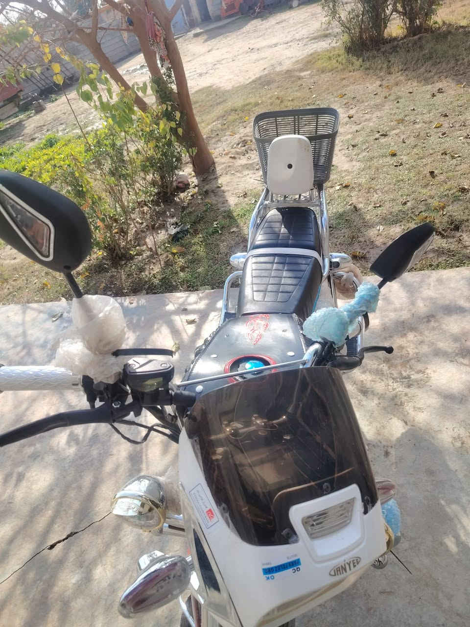 السلام عليكم مكلف مكلف  موطور ابو الكله بعدو جديد التصال على صاحب الموطور ***********              السعر 950 وبي مجال
