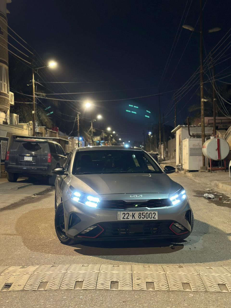 السلام عليكم مرخصت الادمن المحترم فورتي 22 اربيل تريد وكاله اتريد تحويل حادثه موضح بلصوره فقط موجوده بالبصره السعر 170 وبيه مجال بسيط 
مكينه دوش 2000 
السياره 
رادار امامي تحديد مسار توقف ذاتي 
مانع انزلق 
نظام ايكو
كشنات تدفعه تبريد + كهرباء يات 
نظام سبورت 
شاشه الجبيره 
توقف خلفي يعني رادار 
اوتو ستوب 
تبريد قطعتين 
مري هيتر + رادار 
فتحه 
لايت كوبرا الخلفي 
السياره خير من الله بلعافيه علئ ياخذه موجود بلبصره 
***********
