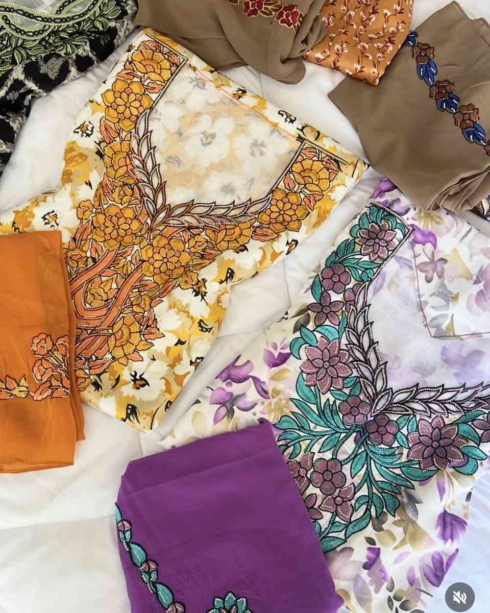 جملة ومفرد✅ كولكشن رمضان والعيد❤️😍
وفرنالكم وجبة جديدة من المخاوير الاماراتية
القطع حرير إيطالي مع شال❤️
الردان مشغول مثل الصدر✅
للحجز والاستفسار مراسلة الصفحة
نوصللكم وين متكونون بكل محافظات العراق🚕🚕
#مخاور #رمضان_مبارك #الديوانية #عفك #بغداد_العراق🇮🇶


**إذا كنت صاحب هذا الإعلان وتريد حذفه لأي سبب، رجاءا أرسل رسالة إلى الدعم الفني**