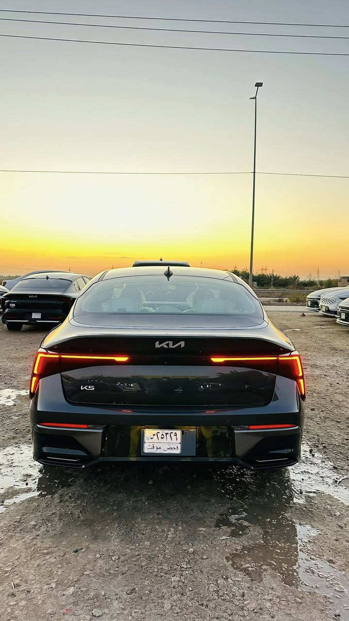 كي فايف موديل 2025
مرقم شهداء قادسيه 
حجم محرك 2500
وكاله بسم المشتري 
بدون ارباك
 ضرر تبديل باب صور الحادث مرفقه 
السعر 185$
العنوان الرميثه معرض اثير الجياشي 
*********** 📞واتساب او الاتصال. ***********
