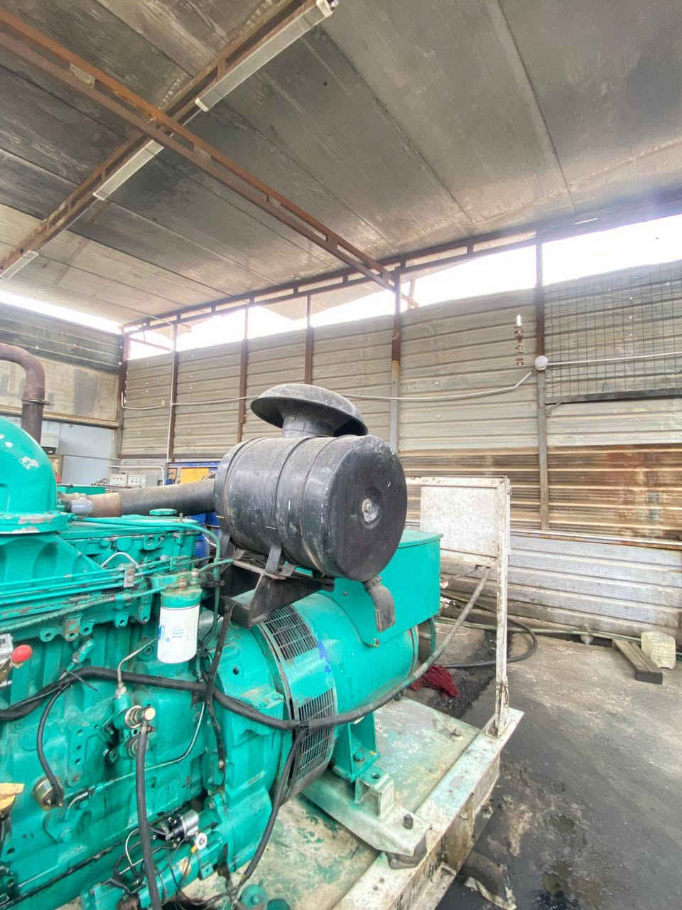 مولدات للبيع
دايو 250 كيفي 6 نوزل بسعر مناسب 
كمنز 250 كيفي 6نوزل بسعر مناسب أيضا 
للاستفسار اكثر الاتصال ع الرقم 
***********
