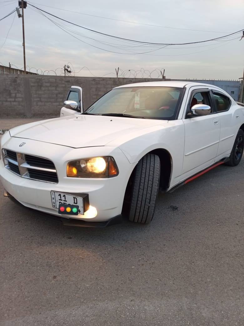 سلام عليكم للبيع جارجر مديل 2007 
سيارة مكفوله من الضربه ولتبديل بيها صبغ
جوه تريشه مال باب السائق ولباقي مكفول
مكينه كير تبريد تدفئه لايت زنون مكينتها 3500
السعر 103وبيها مجال بسيط سيارة بسمي رقم بغداد جديد
مكاني شهداء البياع ***********
