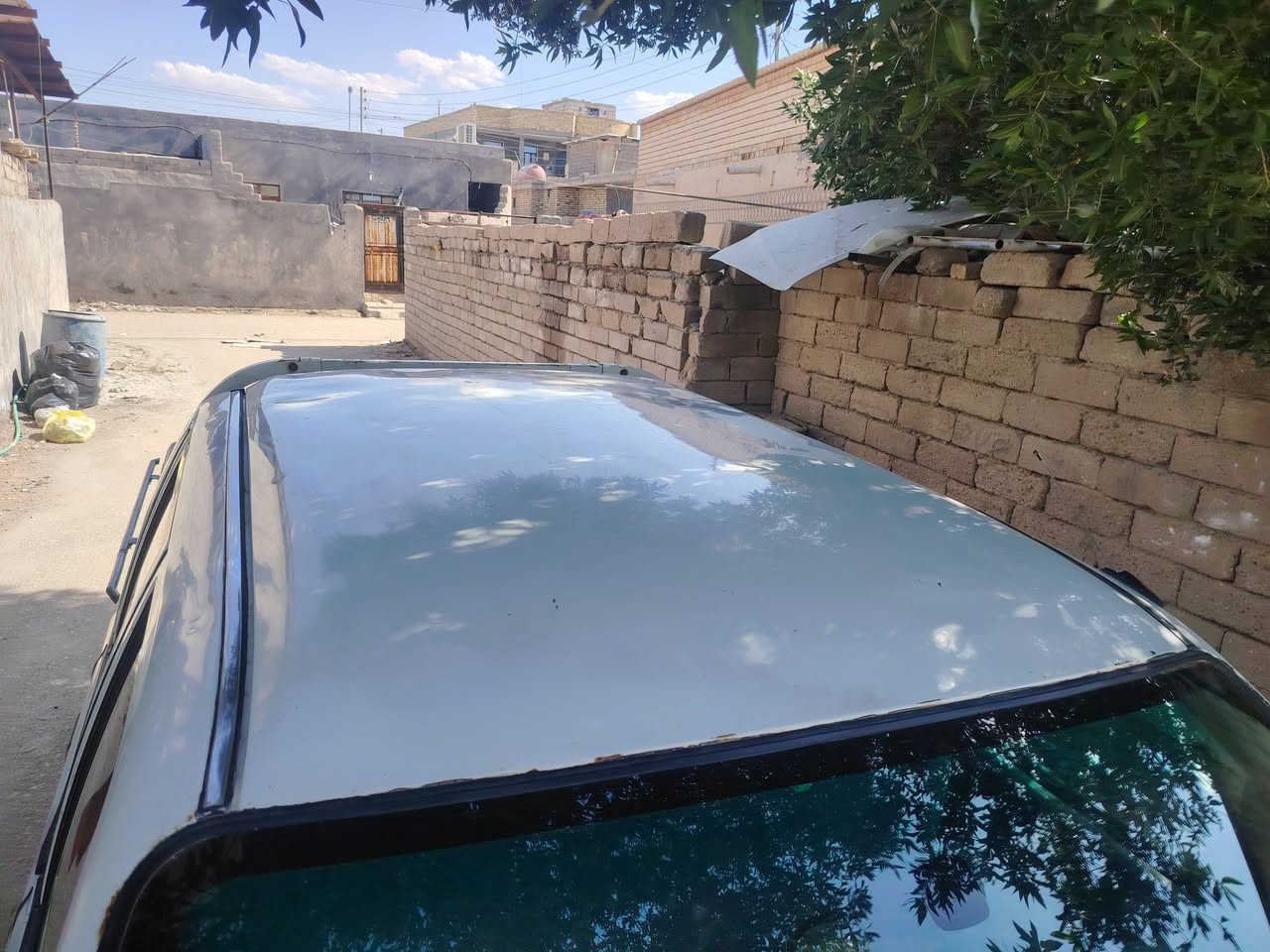 سلام عليكم سياره للبيع بيكم مستبوشي 2004السعر48 بيهامجال سياره حلوه مال جناي تفاصيل ***********
