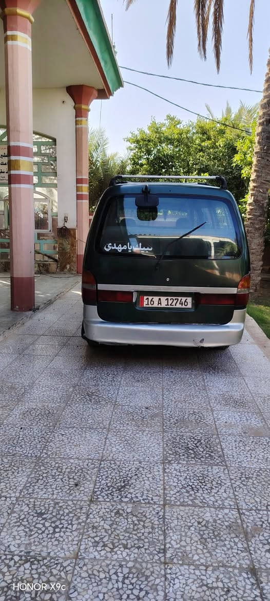 سلام عليكم
بريجو للبيع جاهزه كبل للشارع
موديل ٩٨ رقم انكريزي بأسمنه
مصفره هيئه ومرور
مصبوغه عام للجماليه 
كير مكفول
مكينه شويه بيه نفخ
جاهزه
كهربائيات من الدعاميه للدعاميه 
تخم تايرجديد
باتري جديد
سلف جديد
سعره ٦٧ وبيه مجال قليل
رقم الهاتف
***********
