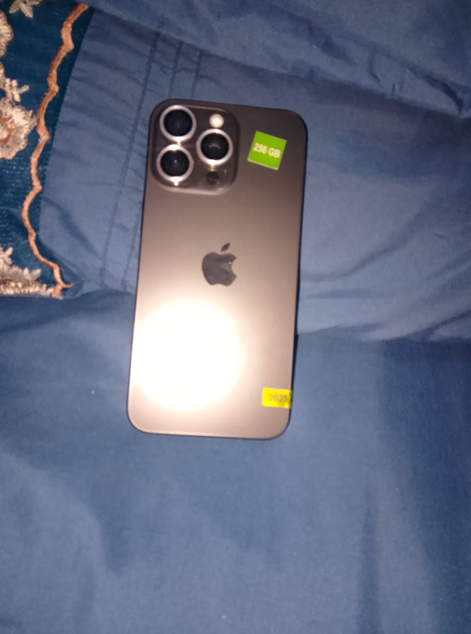 السلام عليكم ايفون 15 برو ماكس جاهزه كلش جديد شخط مابي خط واحد بطاريه 100 السعر مليون و100


**إذا كنت صاحب هذا الإعلان وتريد حذفه لأي سبب، رجاءا أرسل رسالة إلى الدعم الفني**