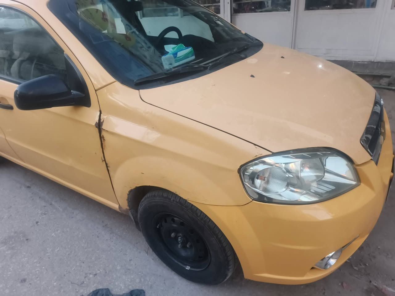 ايفو مديل ١٠ للبيع
سيارة شوفت عينك جامة امامية جديدة تخم تاير جديد حدادية ب٤٢ وبيها مجال
***********
