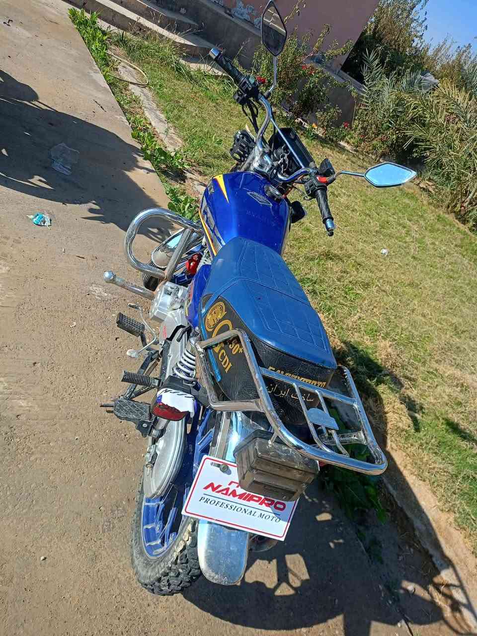 السلام عليكم ورحمة الله وبركاته  عندي موطور سيفان موديل 2024 محرك 150 مامفتوح خلاص كهربائيات كله شغالة مكفول كفالة عامة الستفسار ع الرقم  ***********
