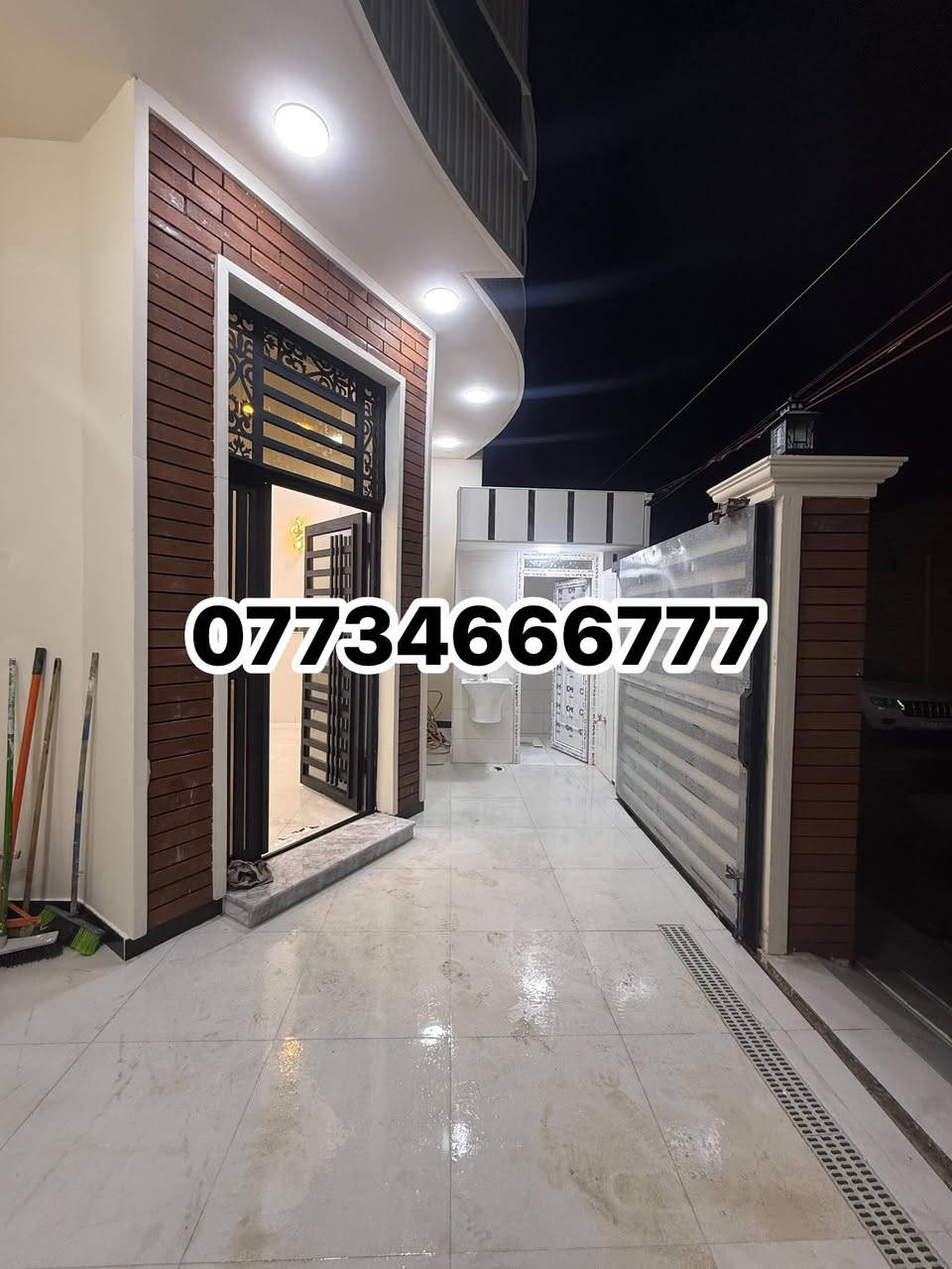 (اللهم صلى على محمد وآل محمد)
داران للبيع في مغربة قرب مدرسة الغزالي مساحة الأول 160 متر ومساحة الثاني 100 متر بناء حديث درجة  أولى ، للاستفسار الاتصال على صاحب العقار ***********
