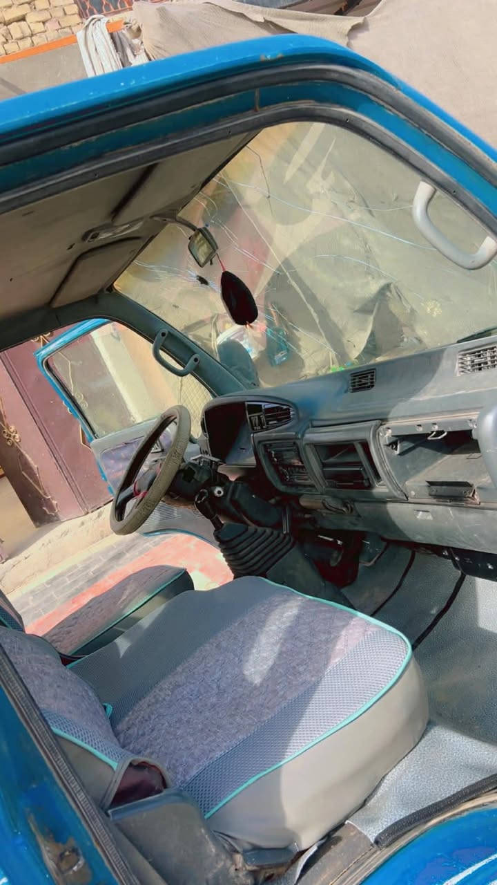 السلام عليكم سيار للبيع 93 مكينه جديده صدر جديد تخم تأير جديد جاهز من كلشي سنويه عضم  عاج ما اندل راعيها ابيع موصليه اتعهدلك سرقات وعشاير مكان نجف//34624751870


**إذا كنت صاحب هذا الإعلان وتريد حذفه لأي سبب، رجاءا أرسل رسالة إلى الدعم الفني**