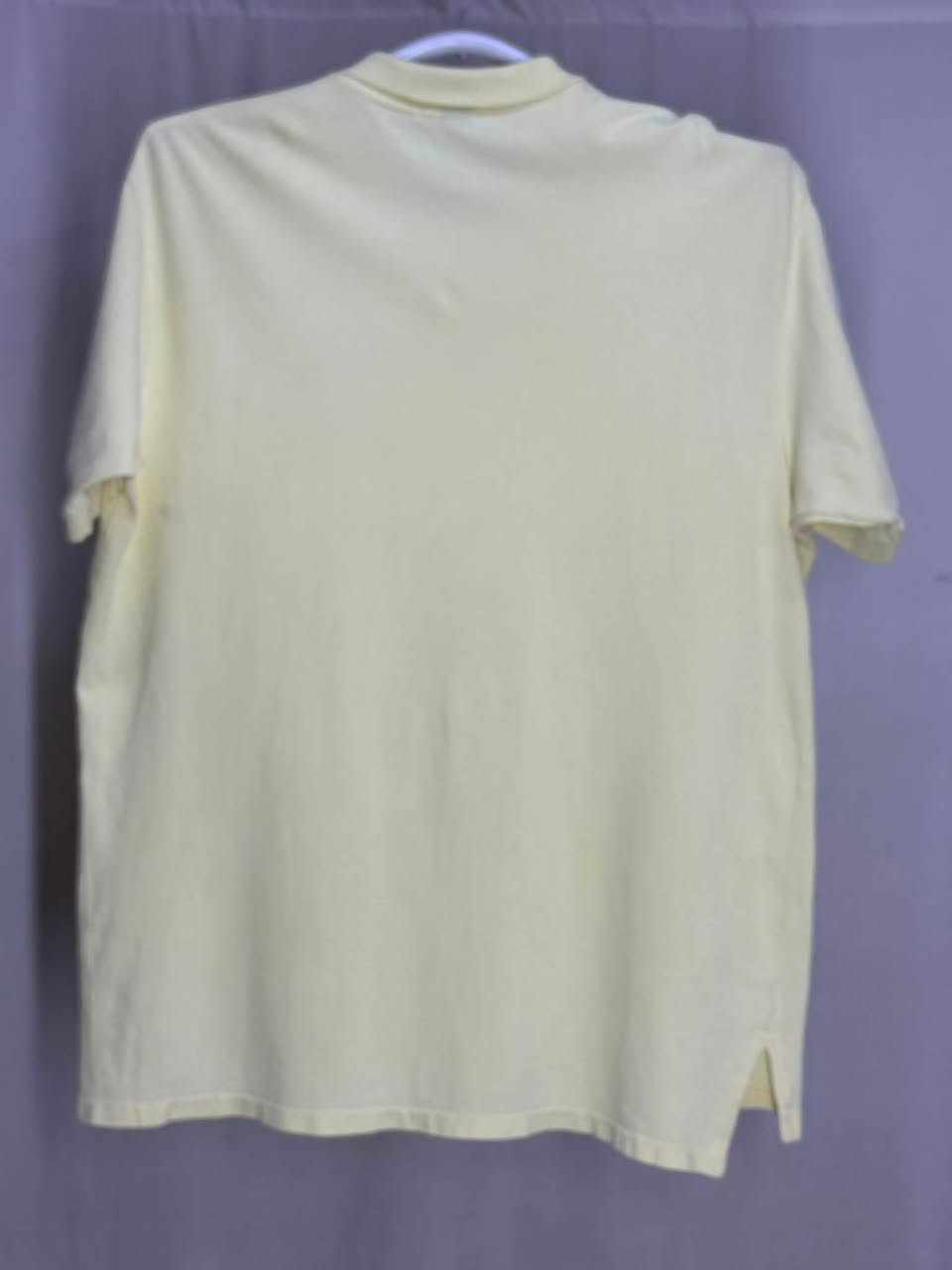 تشيرت (بولو  ) سوبر كريمً   
قياس   XXXL

النظافه 💯/💯  

يوجد توصيل 🚚 (بغداد -محافظات )
☎️رقم الهاتف :***********

للحجز -دايركت
