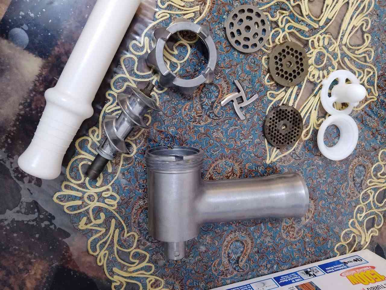 السلام عليكم مثرامه كهربائيه للبيع مثرامه نضيفه  واستعمال نضيف 
السعر:125وبي مجال
للاستفياراتصل على الرقم :***********
