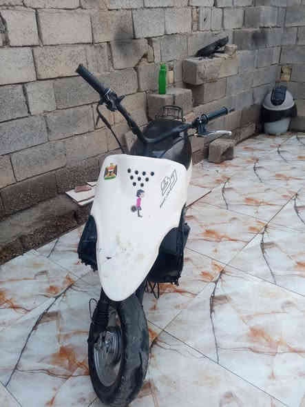 سلام عليكم دراجه 9 لبيع نضيفه عوزه بس عقل لسعر125وبيه مجال الطيبين ***********
