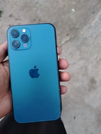 آيفون ١٢ برو • بطارية ٨٥