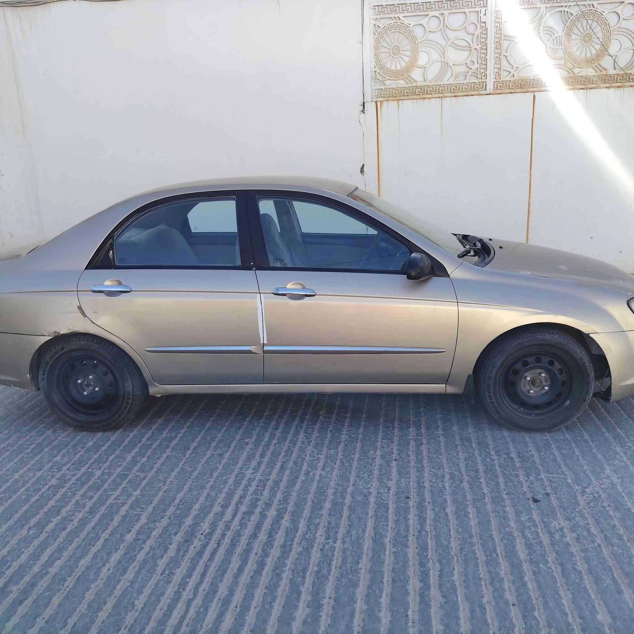 السلام عليكم للبيع  سياره الرقم نجف كيا سيراتو 2007 سنويه نتهي 2030  مال جناي السعر ٧٠ورقه $   ابيها جاملغ الايسر او التبريد الراديتر( مثقوبه فقط) حداديه ٨٠ ٪ الااسفسار بيع مستعجل مع المجال القليل  الاستفسار الااتصال بالرقم ***********
