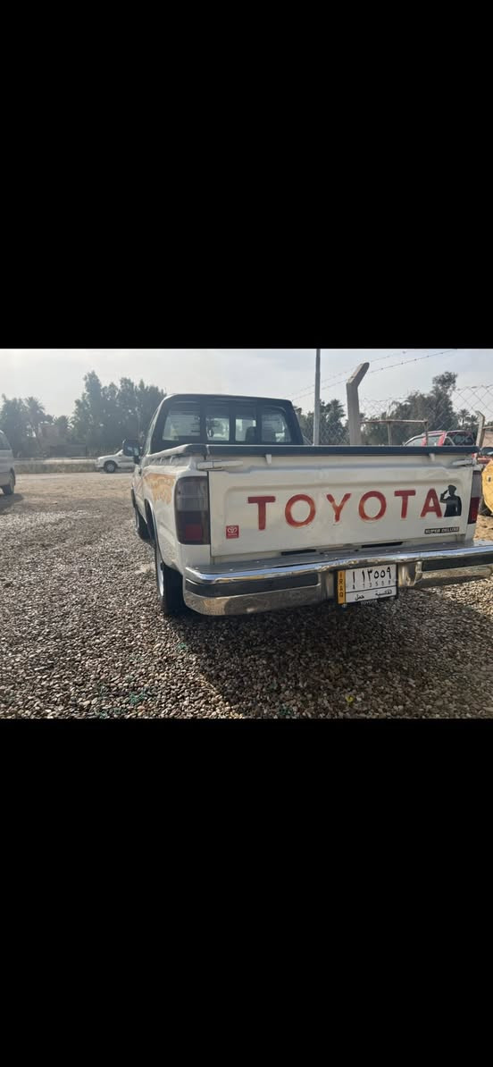 السلام عليكم جمره موديل 2002 سياره كفاله عامه سياره برغي عشره ما مفتوح بيه مكينه اكفاله الك حتا سنه رقم دولي سنويه 2031  
السعر 115 وبيه مجال 
مكاني الدوانيه قضاء عفك 
التصال ***********
