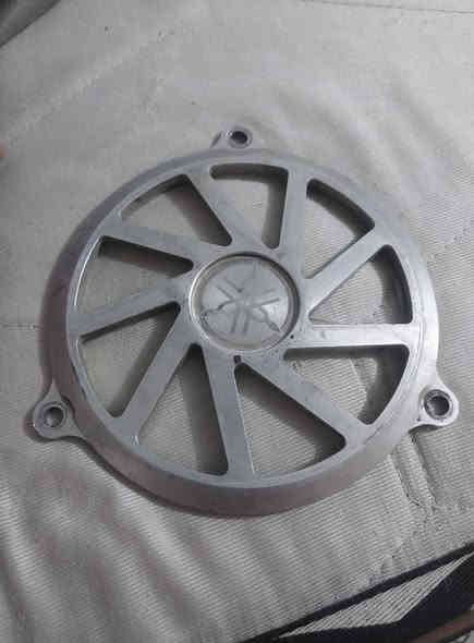 سلام عليكم اخوان للبيع غراض كلمن وسعره والويل مال سكنس ودبلات مال سكنس وبيهن مال ثعلب او جي تي ار يرهم  كلمن وسعره مكاني بغداد الشعله توصيل ماعندي هاتف ***********اعيد وكرر توصيل ماعندي
