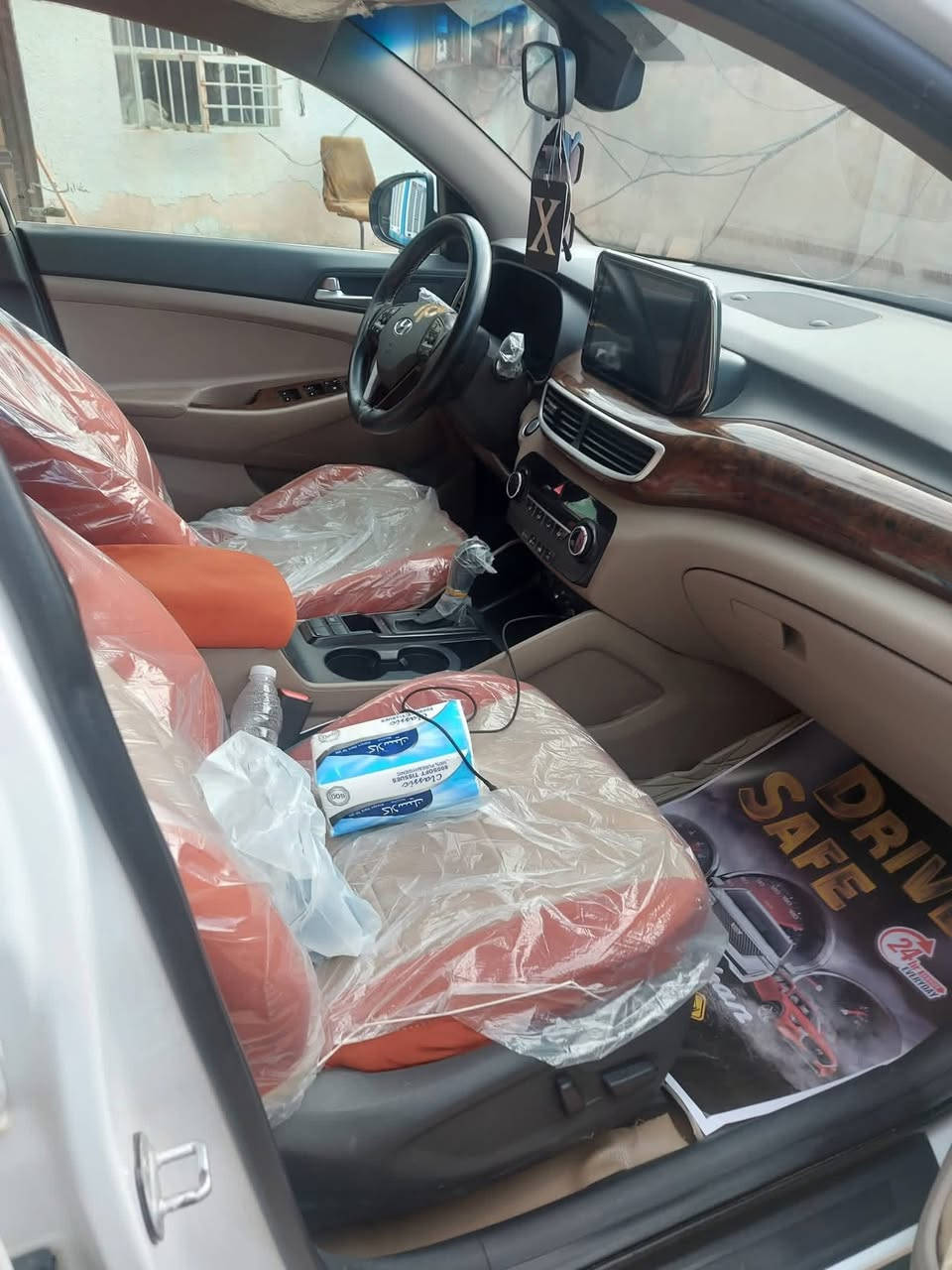 توسان خليجي١٩ فول ١على ١رقم بغداد سياره بسمي مال بيت السعر ٢٠٥ وبي مجال مكان الساره ديالى الخالص ماشية ٩١؟ ***********
