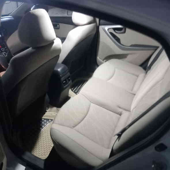 السلام عليكم النترا موديل ٢٠١٥ مكفول من الضربة وتبديل بيه قطع وحده صبع أثر شخوط
محرك ١٨٠٠ لا تبخير ولا تنقيص وممفتوح
تبريد شقال صدر أمامي خلفي جديد
سياره فول 1/1 عده لبصمه قطعتين بريد
ماشيه ١٢٠ مابيه اي نقص رقم بغداد جديد
لسعر ١٢٥ وبيه مجال ***********
مكاني بغداد سريع ليوسفيه
