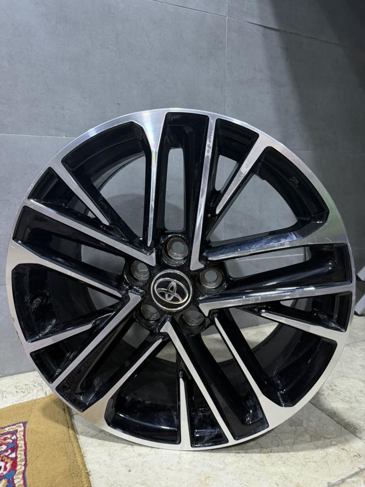 وياله كامري عدد ٣ نضاف جداا للبيع ***********
