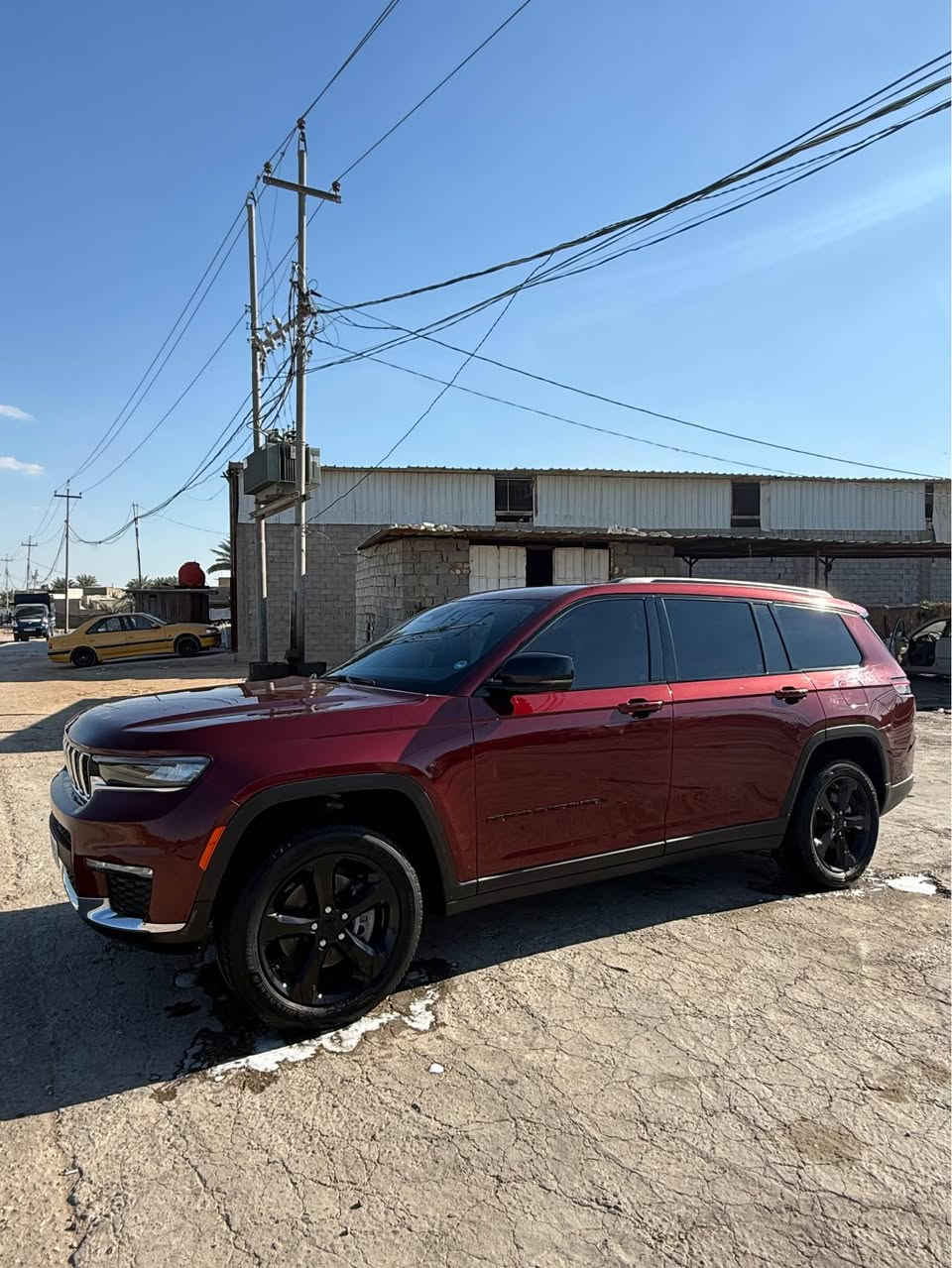 سلام عليكم جيب كراند شيرووكي السياره لمتد فول الفول السياره بيها حادثها بنيد فقط هـ*********** حلة, بابل
