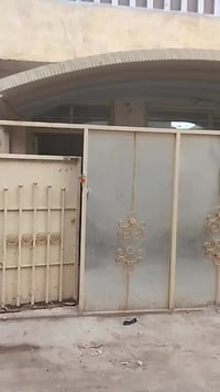 عندي بيت للايجار ابو دشير يم المحطه مال بانزين خانه ٢٥٠ايجاره رقم ٠٧٧٦...