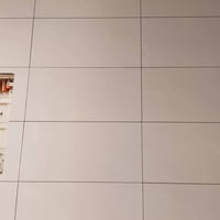 شغل سيراميك درجه اولى الي عنده شغل يتفضل خاص او يتصل على الرقم 0789378...