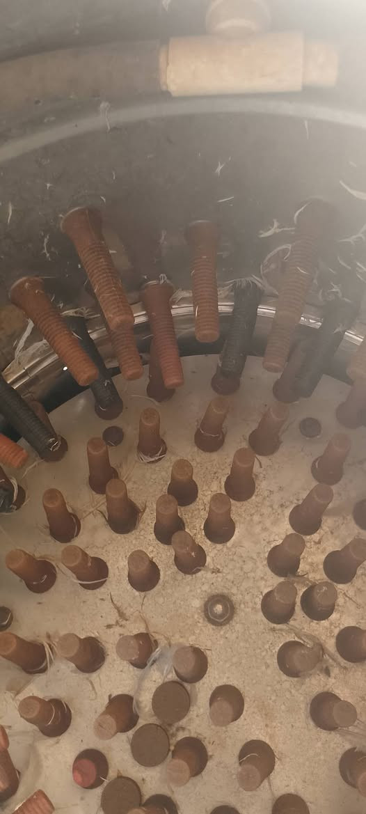 لبيع هلاسه مستعمله نضيف شرط الفحص معه ميزان معه صناديك 7 سعر 270الف بيه مجال قليل كلش ***********خاص مفتوح
