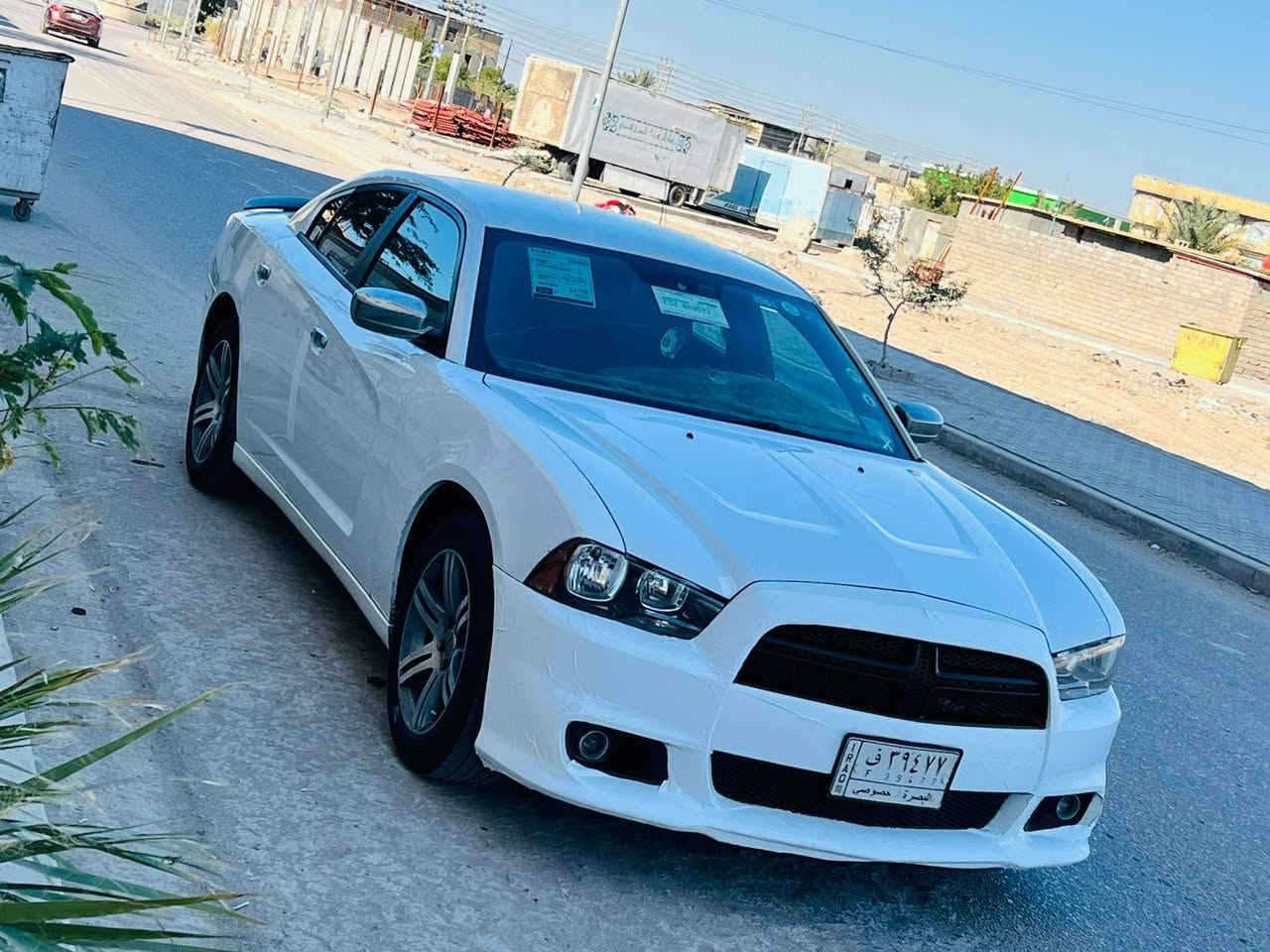 *********** او *********** سلام وعليكم البيع جارجر مديل 2014 أصل رقم بصره مشروع وطني تحويل مباشر مكينه 3600 وارد كندي شاصي الغد ايرباكات كفاله كلها سياره جاهزه من كلشي كفاله من ضربه وصبغ عدا قطعه وحده فقذ بيها صبغ هلال خلفي فقط باقيها جاهزه سياره حلا ه من صوره بهواي تجي وشوف ويل خليجي تخم تاير ابو ورده لايت زنون خرفتها شرط كارتون سياره ستعمال شخصي سياره مال بيت مكاني بصره قظاء آلمدينه سعر 147 بيها مجال بصيط والي يشوف سعر هواي يدعينه بل الرزق ورزق الجميع نشالله
