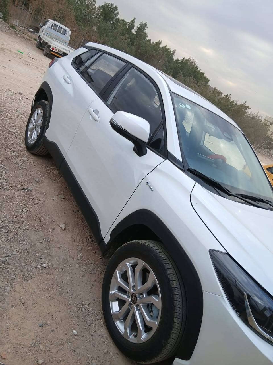 المواصفات
الموصفات 
بصمة 
فتحة 
اوتو هول
سايد بريك دكمة
كامرة دوارة
كشنات مخمل 
تويوتا فروت  للندر
مانع تصادم
تحديد مسار
السعر 26/500مليون 
***********
الموديل 2025
