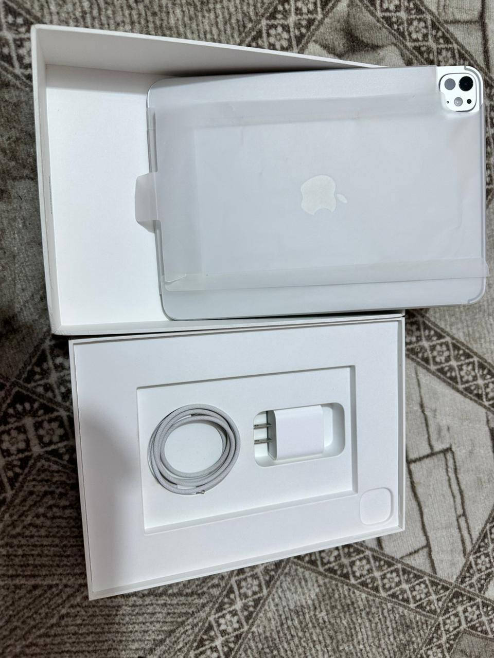 السلام عليكم شباب عندي ايباد
M5  جديد بالكارتونه مستخدم شهر واحد 
ضمانه ينتهي  2026/12/1 بطاريه 100
 مراوس ب ايفون 16 برو ماكس بطاريه 100


**إذا كنت صاحب هذا الإعلان وتريد حذفه لأي سبب، رجاءا أرسل رسالة إلى الدعم الفني**