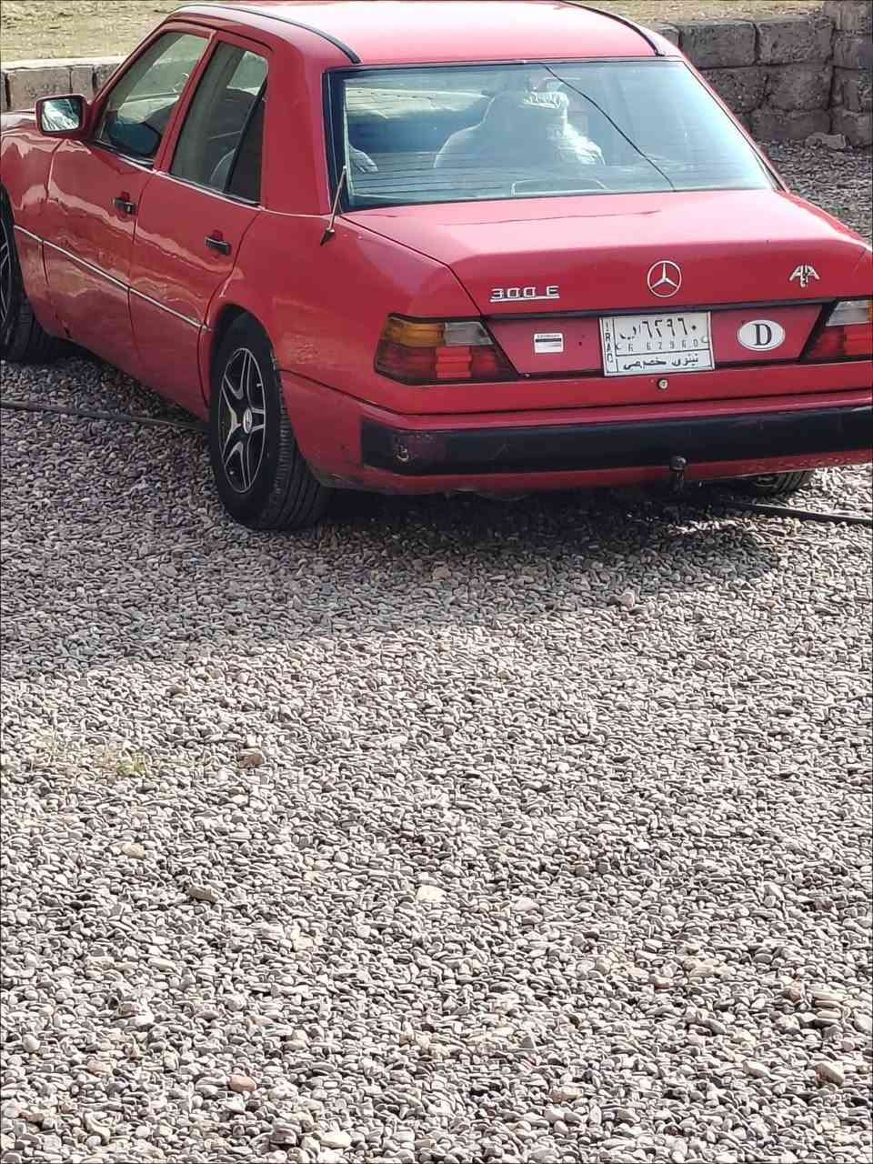 مارسدس دب موديل ٨٨مكينه بطه ٢٥٠٠ رقم نينوئ سنويه خظره صاقطه السعر ٤٣ رقم الموبايل ***********
