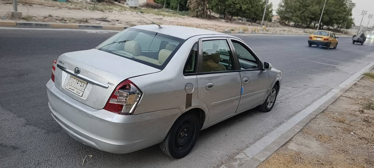 سلام عليكم للبيع ليفان 520 مديل12 كير أو محرك جدد خير من الله
مشط استيرن تعبان والتبريد يرادله غاز 
  مكان السياره كربلاء تحويل مباشر سنويه نافذه 
سعر السياره 25 مجال قليل 
***********

