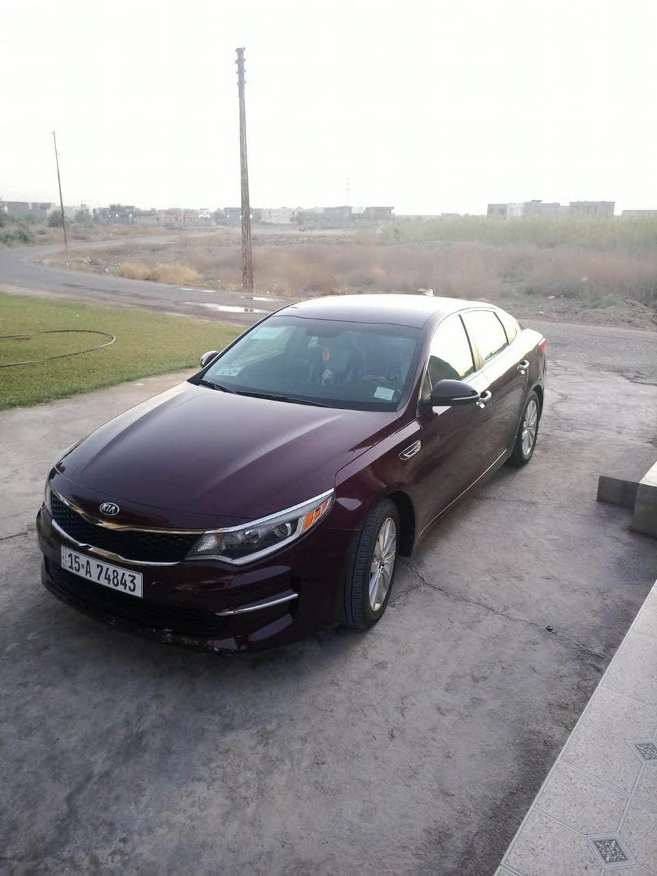 السلام عليكم ورحمة الله سياره للبيع اوبتما أمريكي السياره مكفوله عده بيه صبغ جوه غبق البانزين بس نحسبه غطعه السياره محرك ٢٤٠٠ محرك وكير مكفوله كفاله عامه على الفحص. رقم السياره انبار الجديد السياره بسمي تحويل مباشر    السعر ١٣٥ وبيه مجال مكان السياره الرمادي هاتف ***********
