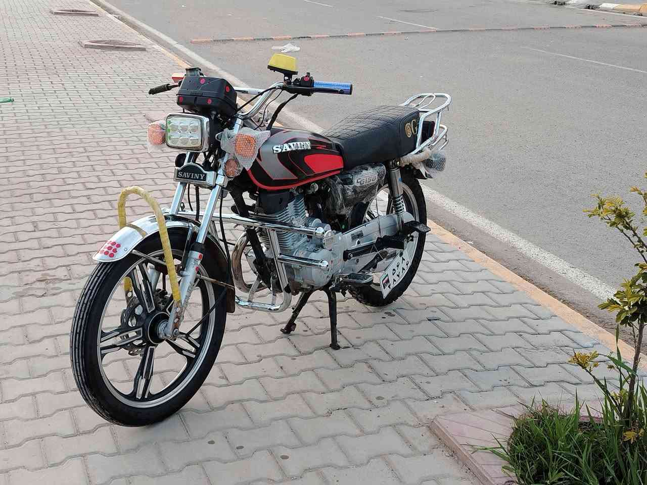 السلام عليكم
سيفان موديل 20 دراجة كفاله عامه محرك بلادي شرط وراق كامله عنوان ديالى كنعان باقي التفاصيل خاص او تصال على رقم ***********⁩
