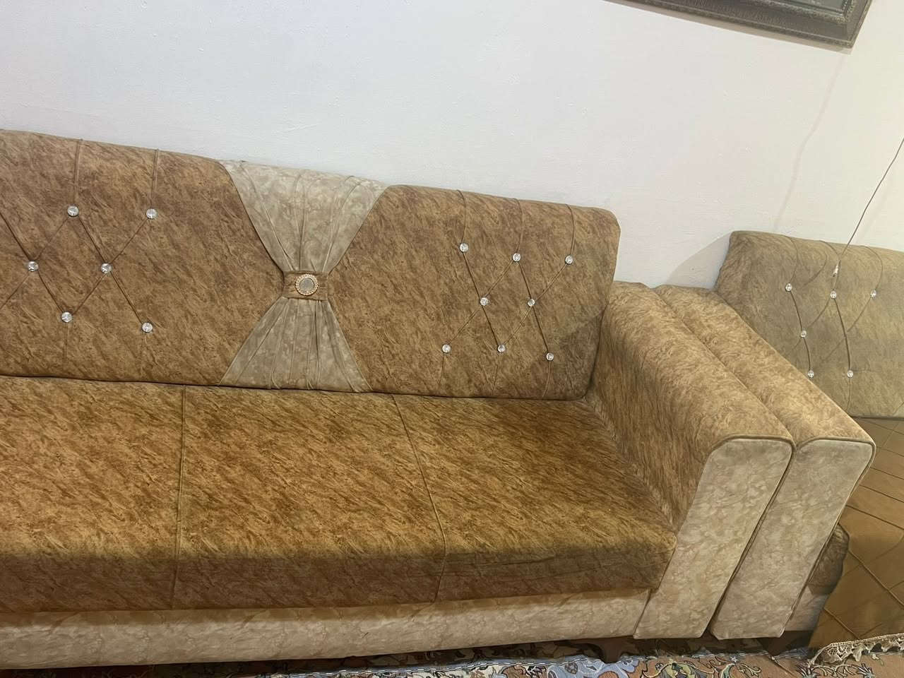 السلام عليكم متاح قنفات عدد ١٠قطع عنوان البصره الزبير ***********
