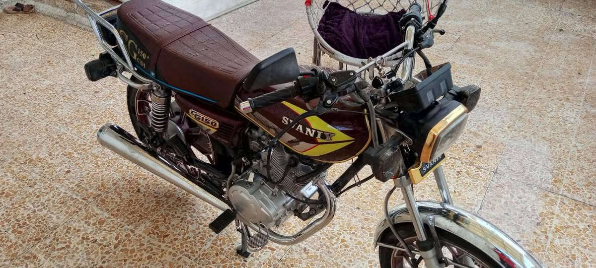 سلام عليكم 
مكلف بنشر _موطور سافين 150CC موديل 2025 موطور مستخدم شي قليل للاستفسار *********** صاحب الموطور
