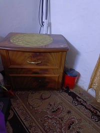 غرفه للبيع نظيفه سعرها 300 الف بغداد للتواصل 07748204911