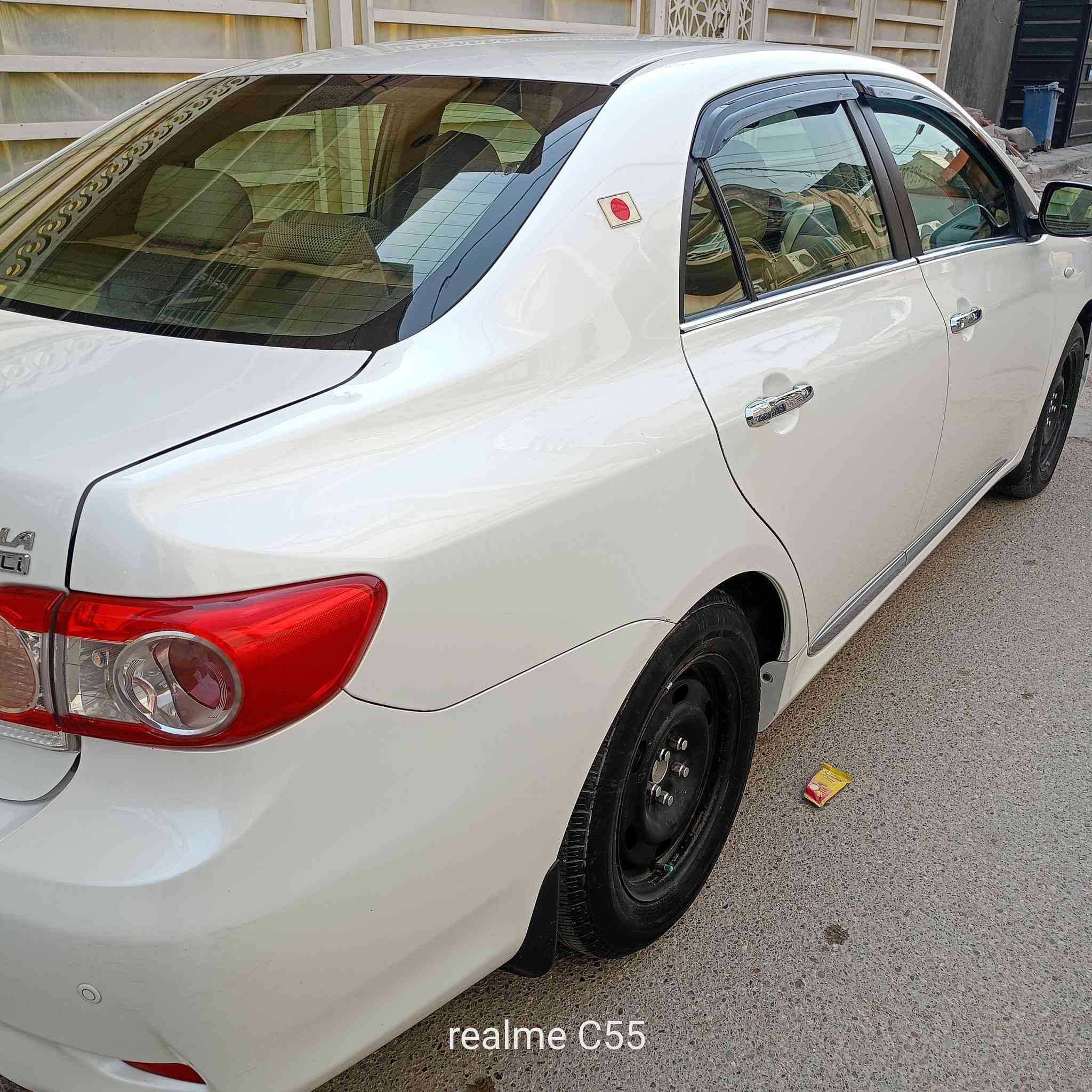 السلام عليكم للبيع كورلا خليجي مكفولة ماشيه 68 موديل 13 رقم شمالي بسمي عنوان بغداد رقم الهاتف حساس خلفي مري شفط وياها3 سويجات احتياط رقم الهاتف ***********تحياتي للجميع
