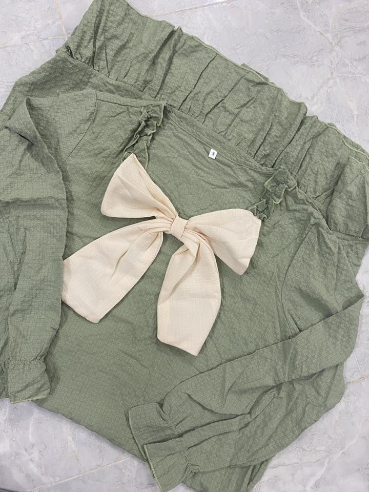 تراكات ودشاديش يخبلون كلش حلوين بل لبس الصور ضالمتهم الأسعار من التلاثه للخمسه اي قطعه ماتعجب من ناحيت القماش او القياس ترجع بيد المندوب حتى قياسات خاصه متوفر


**إذا كنت صاحب هذا الإعلان وتريد حذفه لأي سبب، رجاءا أرسل رسالة إلى الدعم الفني**