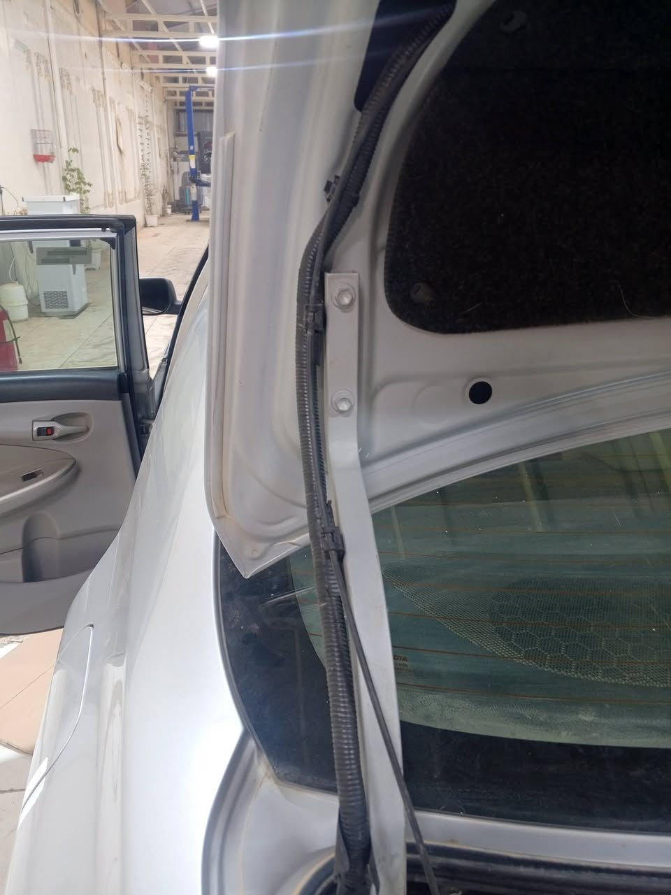 كورلا امريكي كفالة عامة كارتون ماشي 148 حقيقي
كفالة من الصبغ والتبديل حتى الدعاميات 
بيها فقط براغي باب جهة السايق مفتوحات 
رقم اربيل باسمنا انكليزي
مكينة كفالة 1800
گير كفالة 
السيارة جاهزة ومال جناي

السعر 130
***********
العنوان بابل
