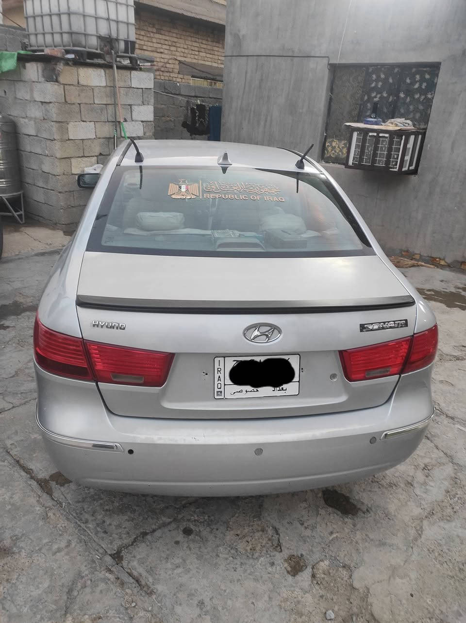 سوناتا موديل 10 
كير مكينه تبريد كفاله 
صدر جديد خلفي أمامي تأيرات أمامي جدد 
سياره كلش نضيفه مال جناي  بس  البنيد بي جراد الونه مغير
مصبوغه حزام ويا التكم رش اثر جراد بدون دواخل 
سنويه لل27 
مكاني خان بني سعد 
السعر 105 وبيها مجال شي قليل 
***********
